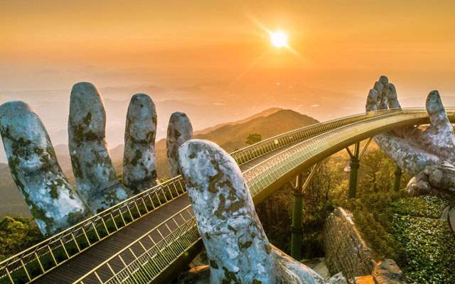 Cây cầu vàng Bà Nà Hill