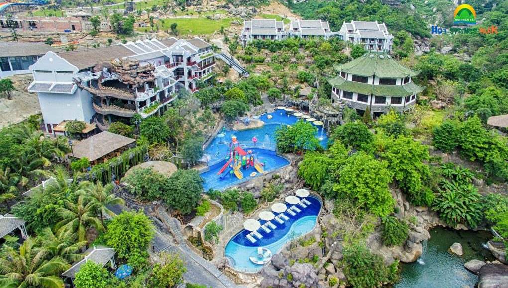 Du Lịch Núi Thần Tài 2020